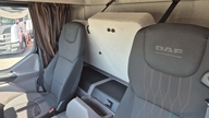 DAF LF 290 FA Sleeper Cab EURO 6 - valník s plachtou