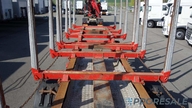 UMIKOV NPK 39 - klanicový návěs pro přepravu dřeva s hydraulickým posuvem klanic
