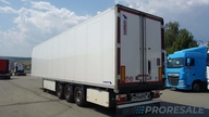 SCHMITZ CARGOBULL SKO 24/L - 13.4 FP60 COOL - mrazírenský návěs + diesel-elektrický agregát CARRIER VECTOR 1550