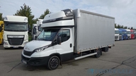 IVECO DAILY 35C18 3,0 132 kW - valník s plachtou 10 palet