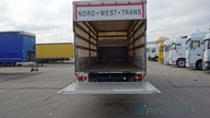VOLVO FL 290 4x2R EURO 5 valník s plachtou + zvedací čelo 1,5 t