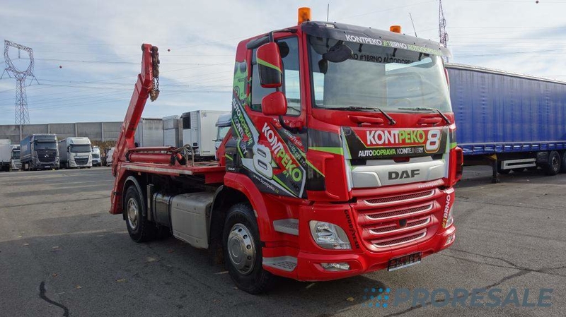 DAF CF 370 FA Day Cab EURO 6 řetězový nosič kontejnerů AK12