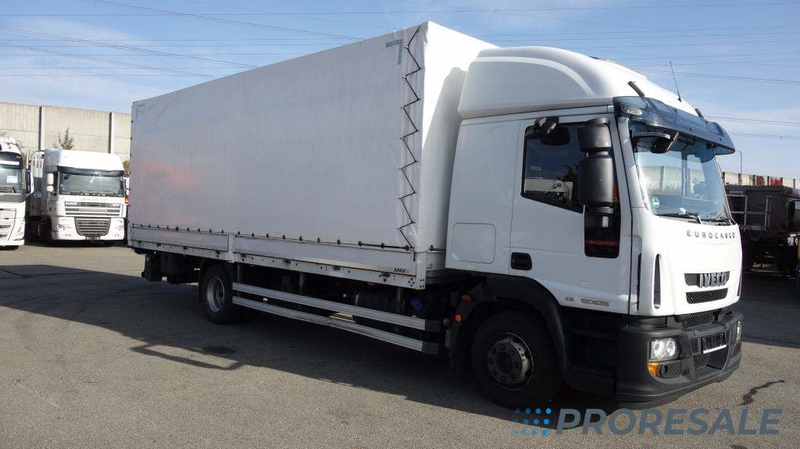 IVECO EUROCARGO ML 120E25 EURO 6 - valník s plachtou + zvedací čelo 1,5 t