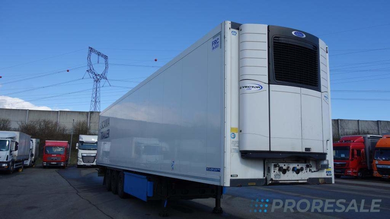 KRONE SD COOL DUOPLEX mrazírenský návěs + diesel-elektrický agregát CARRIER VECTOR 1350