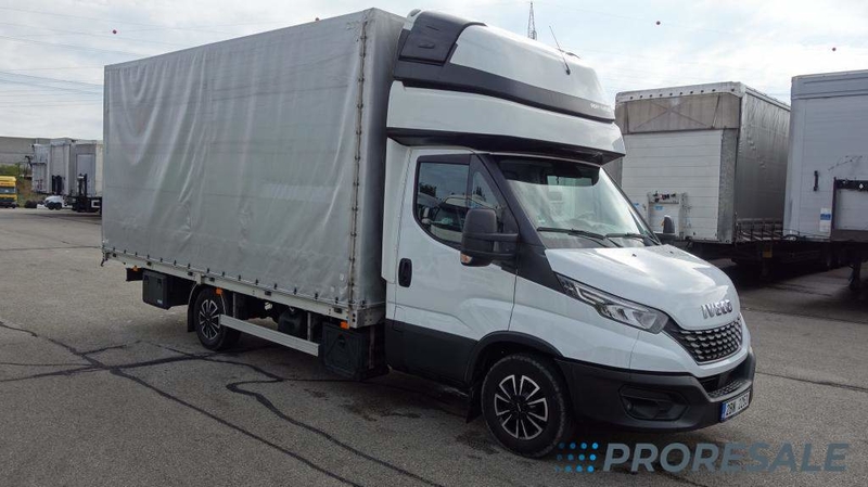 IVECO DAILY 35C18 3,0 132 kW - valník s plachtou 10 palet