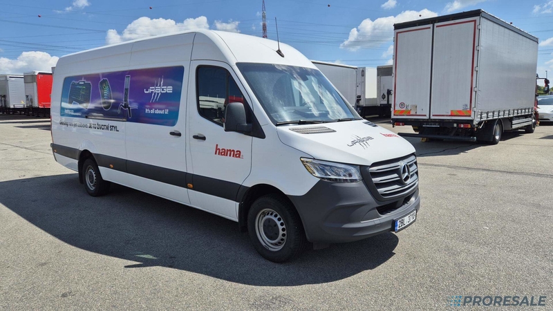 MERCEDES-BENZ SPRINTER 319 3,0 CDi 140 kW